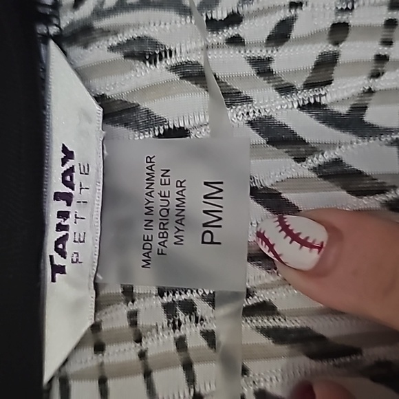 Woman's Cardigan Petite M - Picture 3 of 4